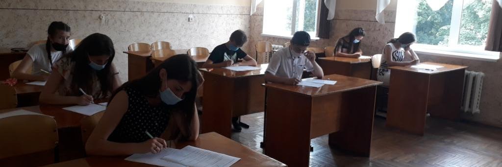 Вступні іспити продовжуються